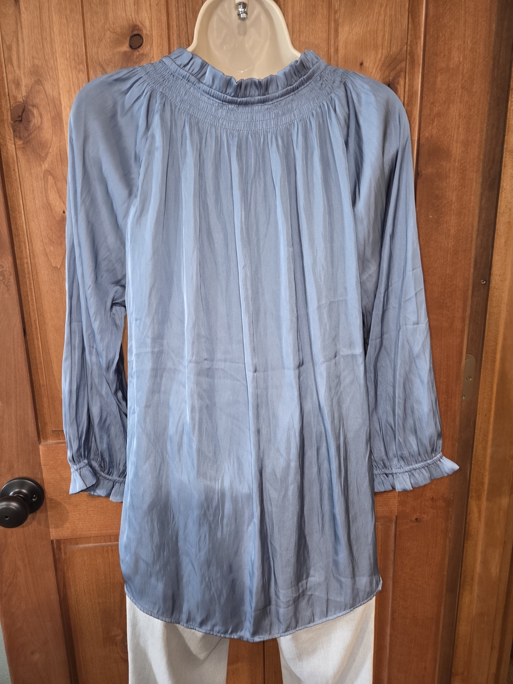 Carmen Marc Valvo Slate-Blue V-Neck Peasant Blouse with Ties - Picture 4 of 7